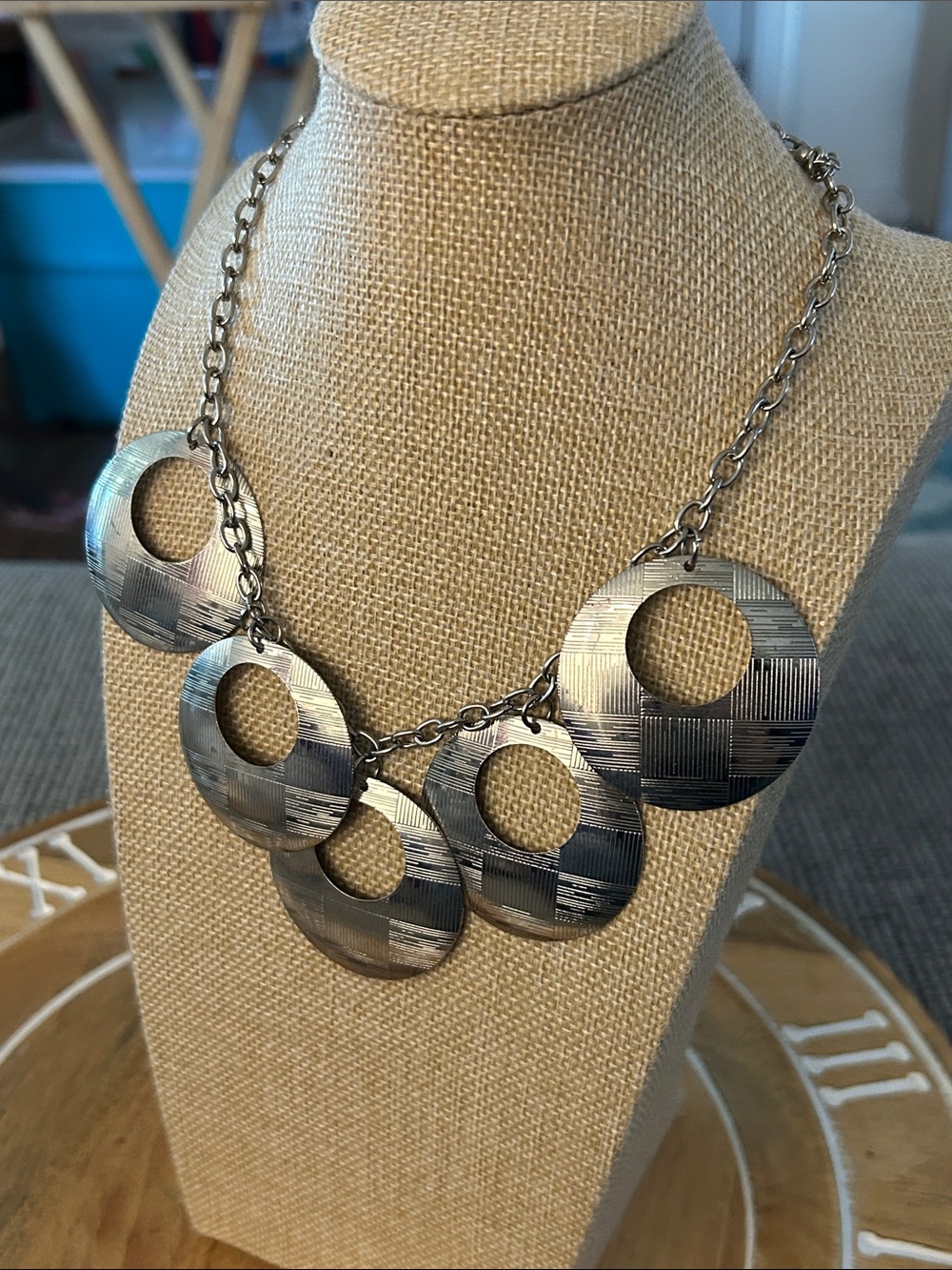 Statement Silver-Tone textured Circle Pendant Necklace - Women Jewelry
